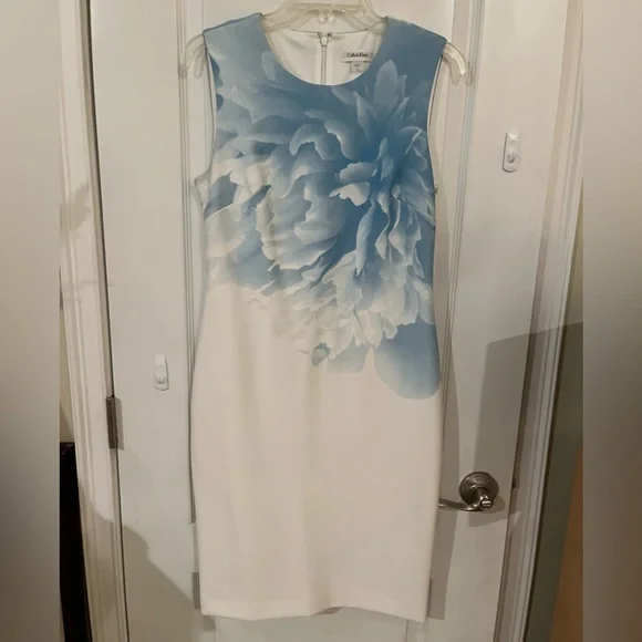 Calvin Klein beautiful blue and white dress. Calvin Klein beautiful blue and white dress.